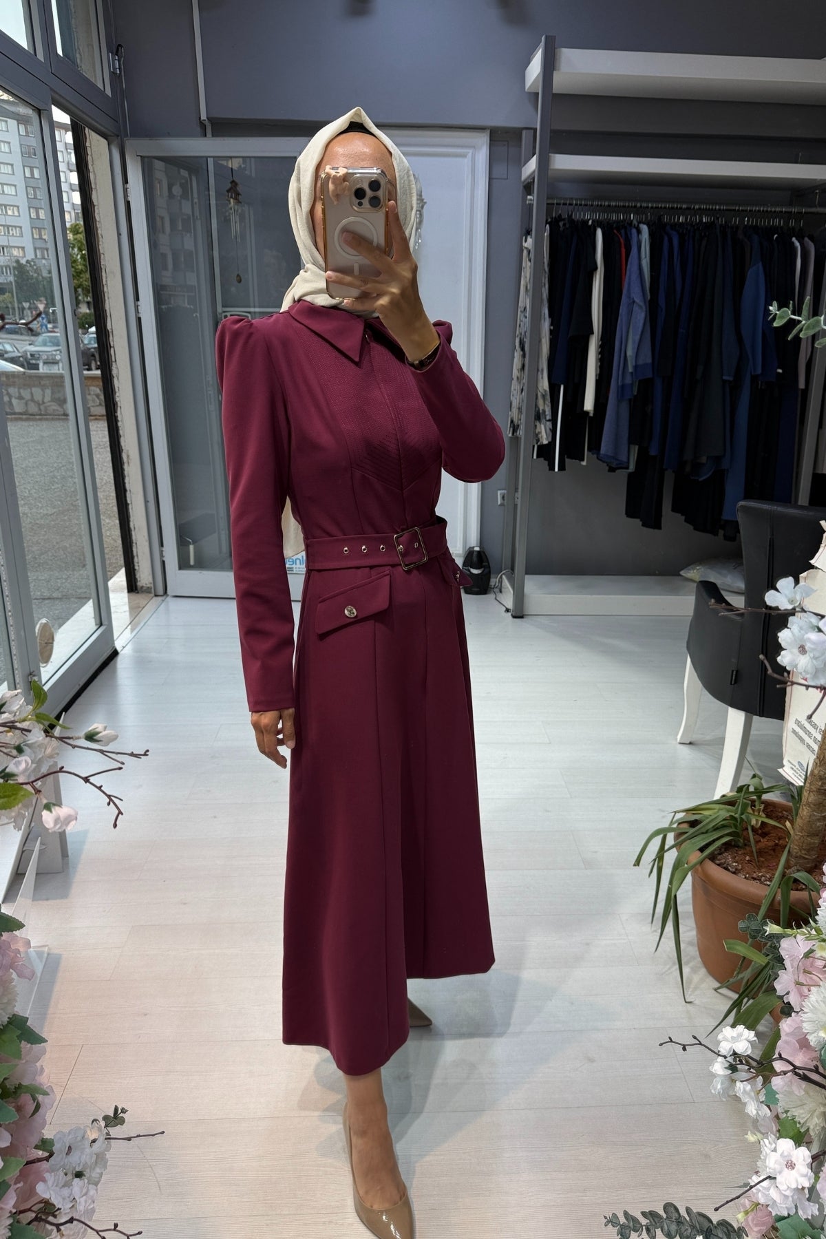 Exquise Önden Fermuarlı Kemerli Uzun Kol Slim Fit Midi Elbise