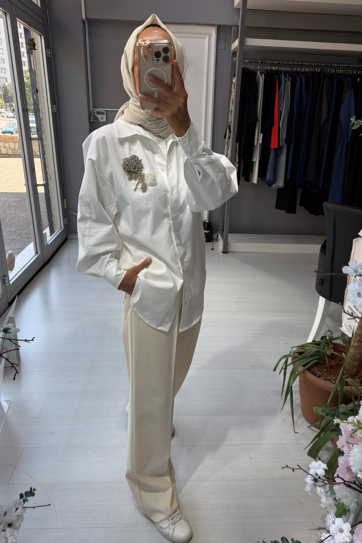 Exquise Çiçek Taş İşlemeli Uzun Kollu Regular Gömlek