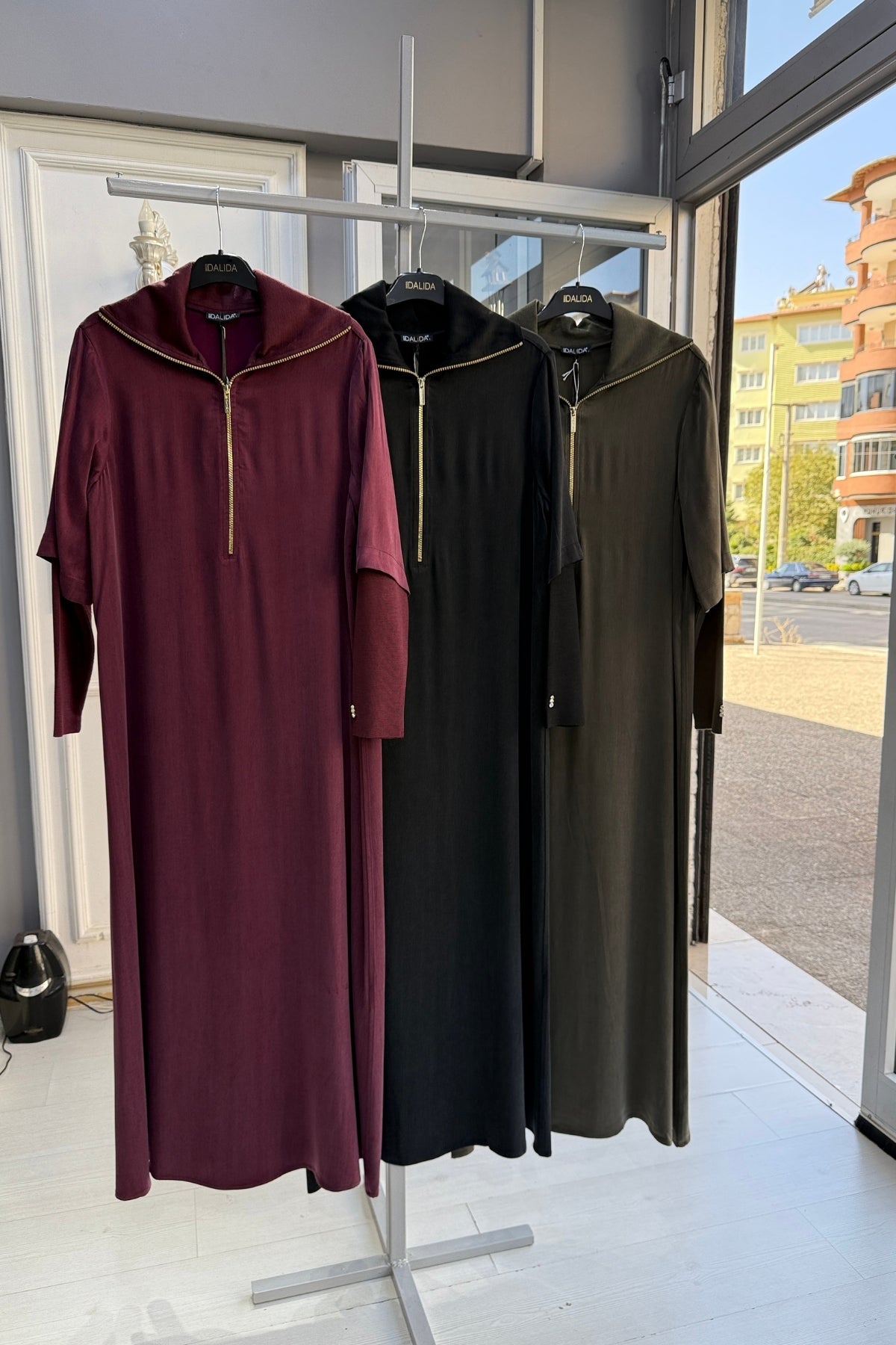 Miss Dalida Yakası Triko Cupro Elbise