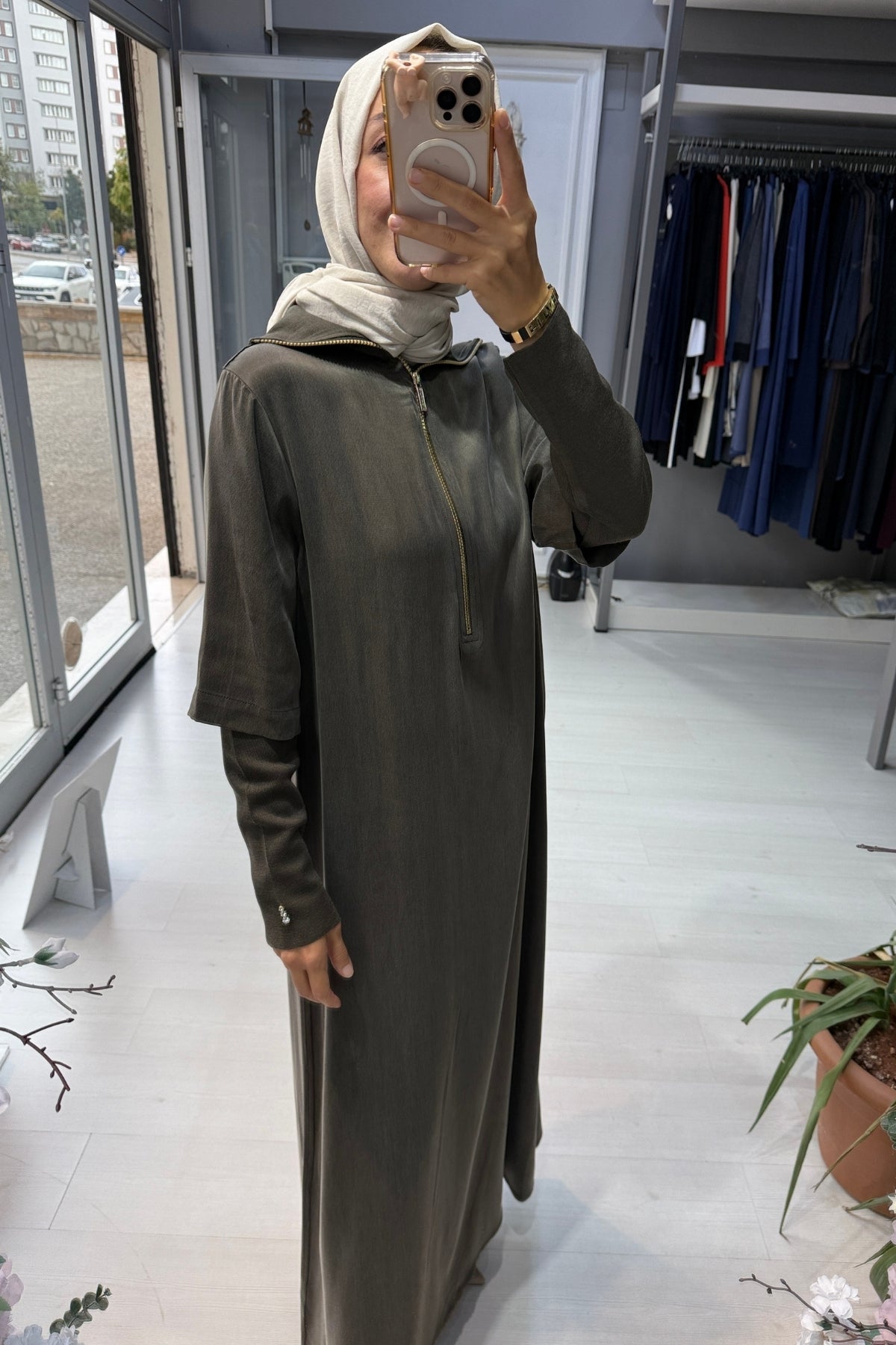 Miss Dalida Yakası Triko Cupro Elbise