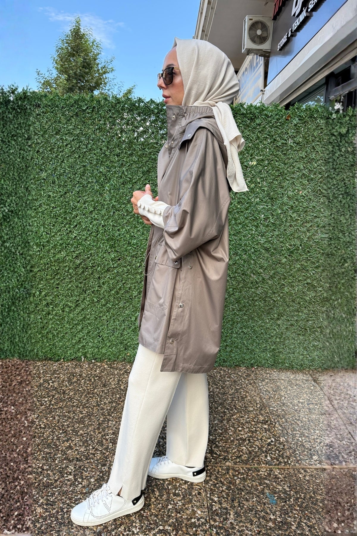 Miss Dalida Astarlı Desenli Kumaş  Yağmurluk