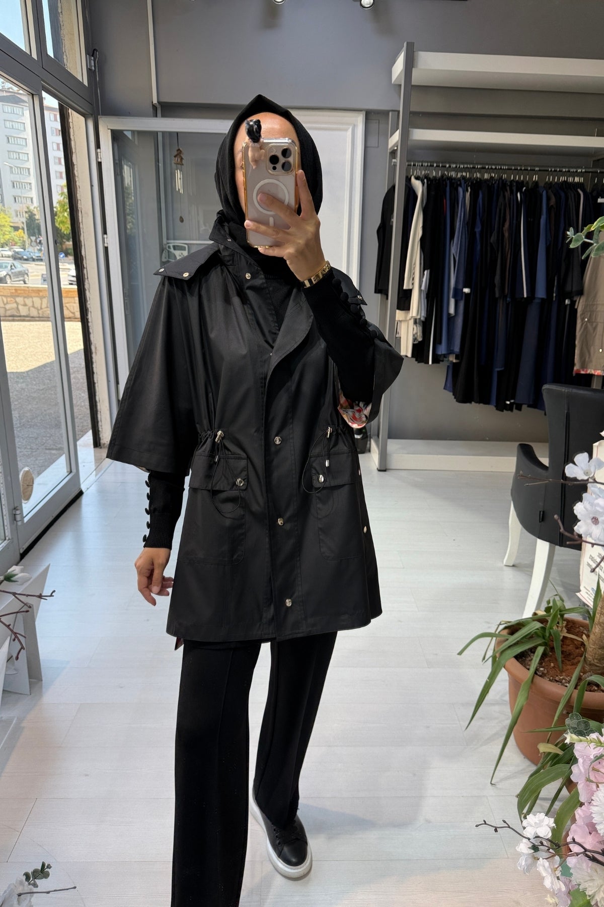 Miss Dalida Astarlı Desenli Kumaş  Yağmurluk