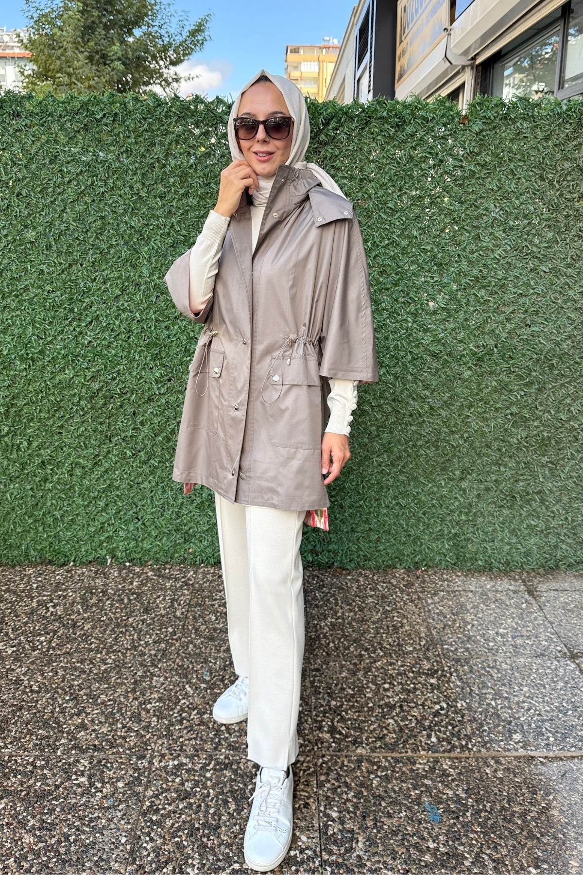 Miss Dalida Astarlı Desenli Kumaş  Yağmurluk