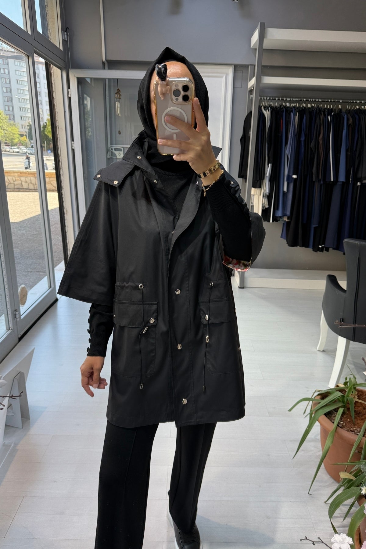 Miss Dalida Astarlı Desenli Kumaş  Yağmurluk