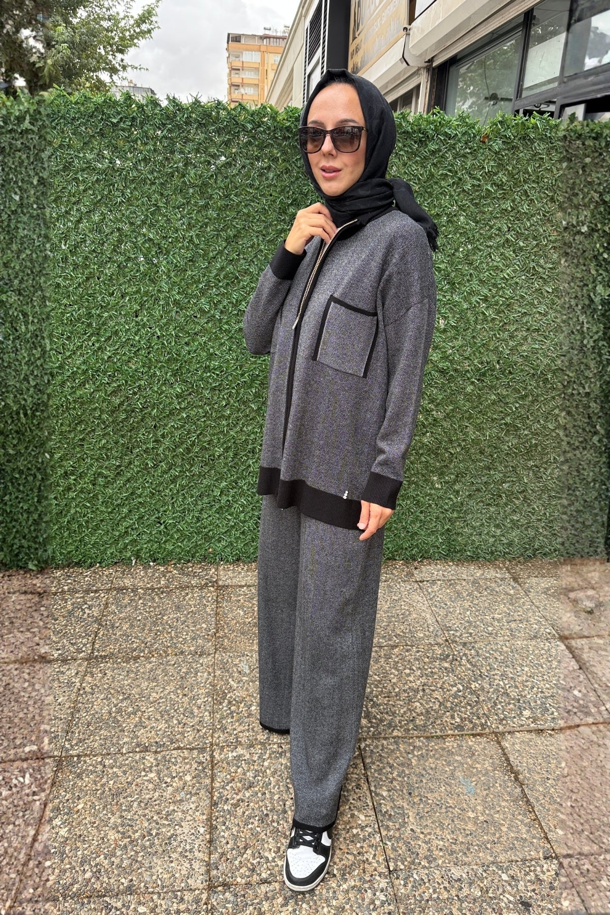 Miss Dalida Dik Yaka Fermuarlı Cepli Triko Ceket