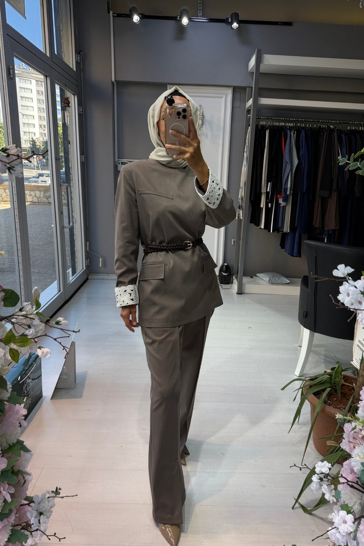 Venöve Jonas Takım