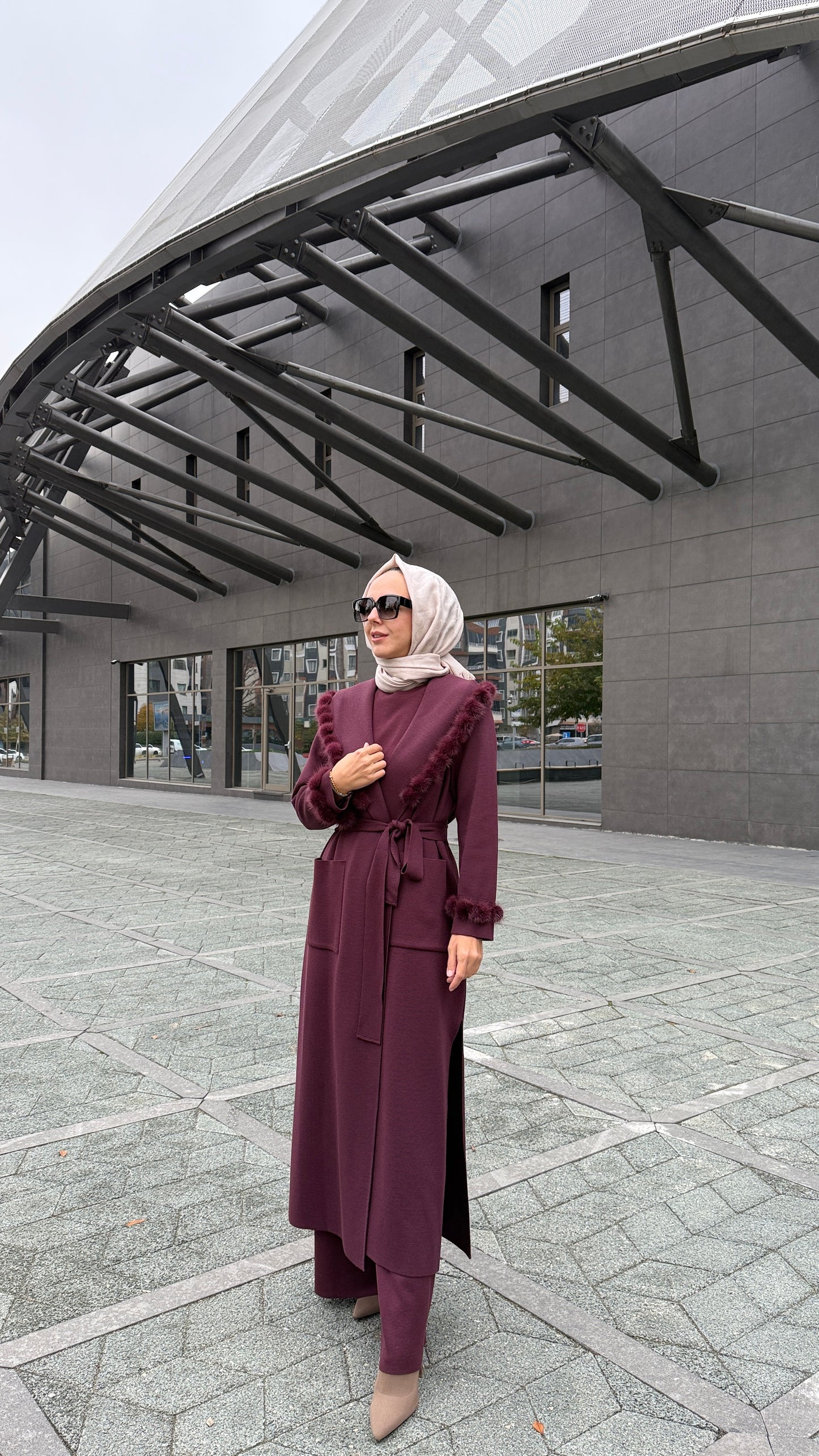 Miss Dalida Kürk Detaylı Siyah Hırka