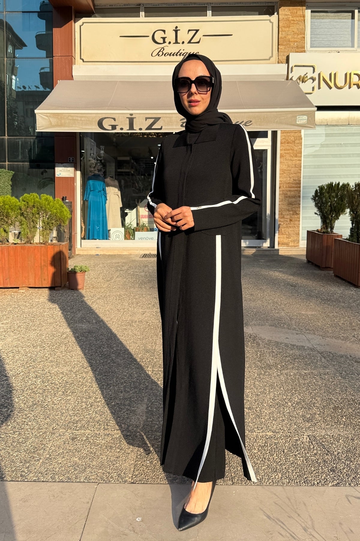 Miss Dalida Yırtmaç Detaylı Uzun Triko Hırka