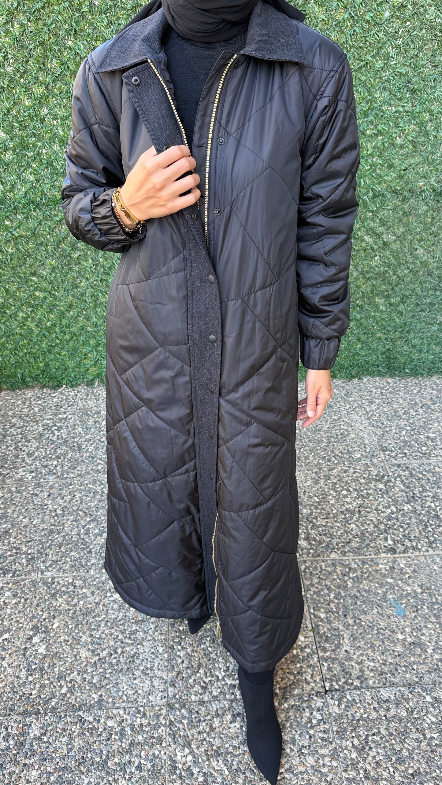 Miss Dalida Uzun Siyah Kapitone Mont