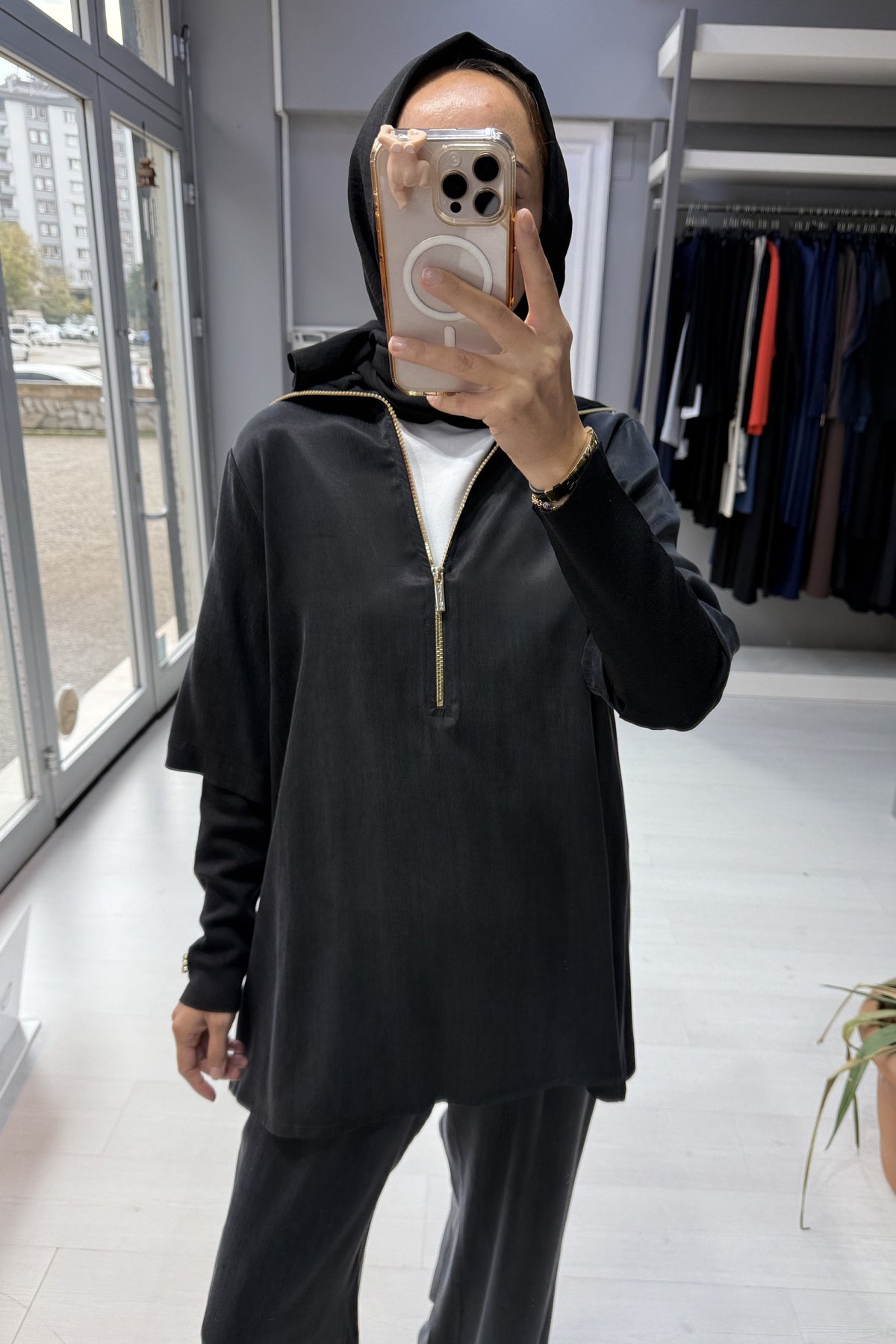 Miss Dalida Yakası Ve Kolları Triko Cupro Tunik