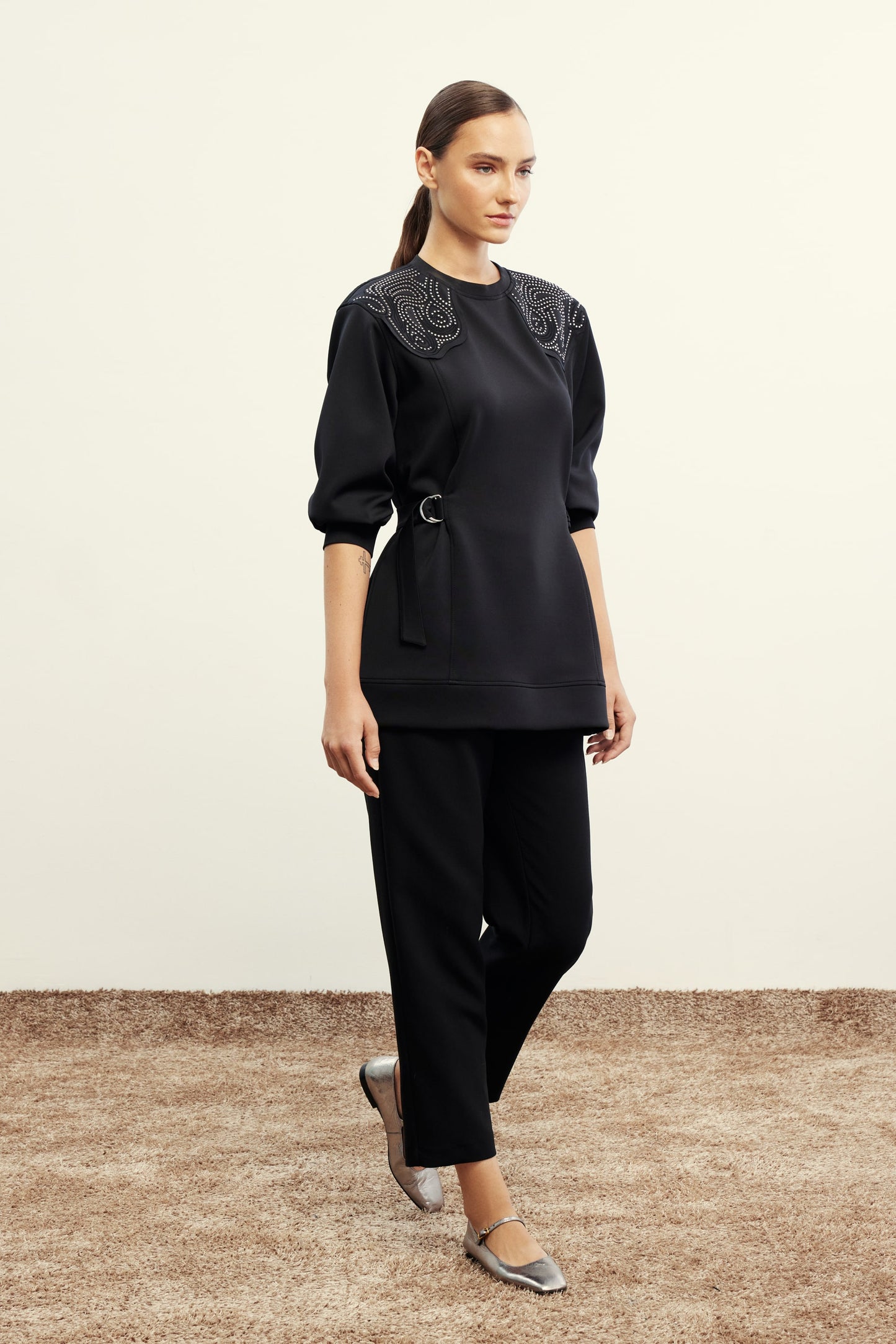 Venöve Siyah Nell Takım